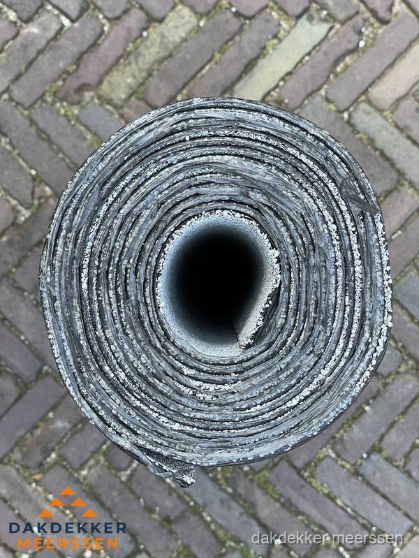 Rol EPDM dakbedekking materiaal voor plat dak in Meerssen Rol EPDM dakbedekking materiaal voor plat dak in Meerssen
