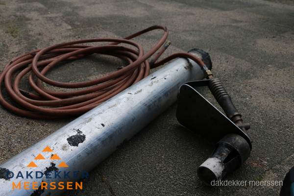 Dakdekker gasbrander en gereedschap voor spoedklus in Meerssen Dakdekker gasbrander en gereedschap voor spoedklus in Meerssen